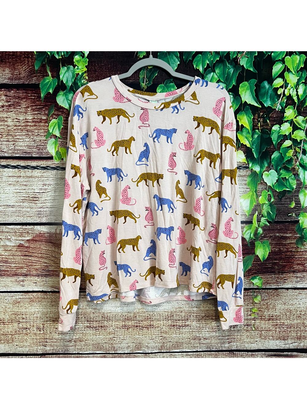 Honeydew Play it Cool Lounge Pajama Top Cheetah Medium Long Sleeve Shirt Leopard